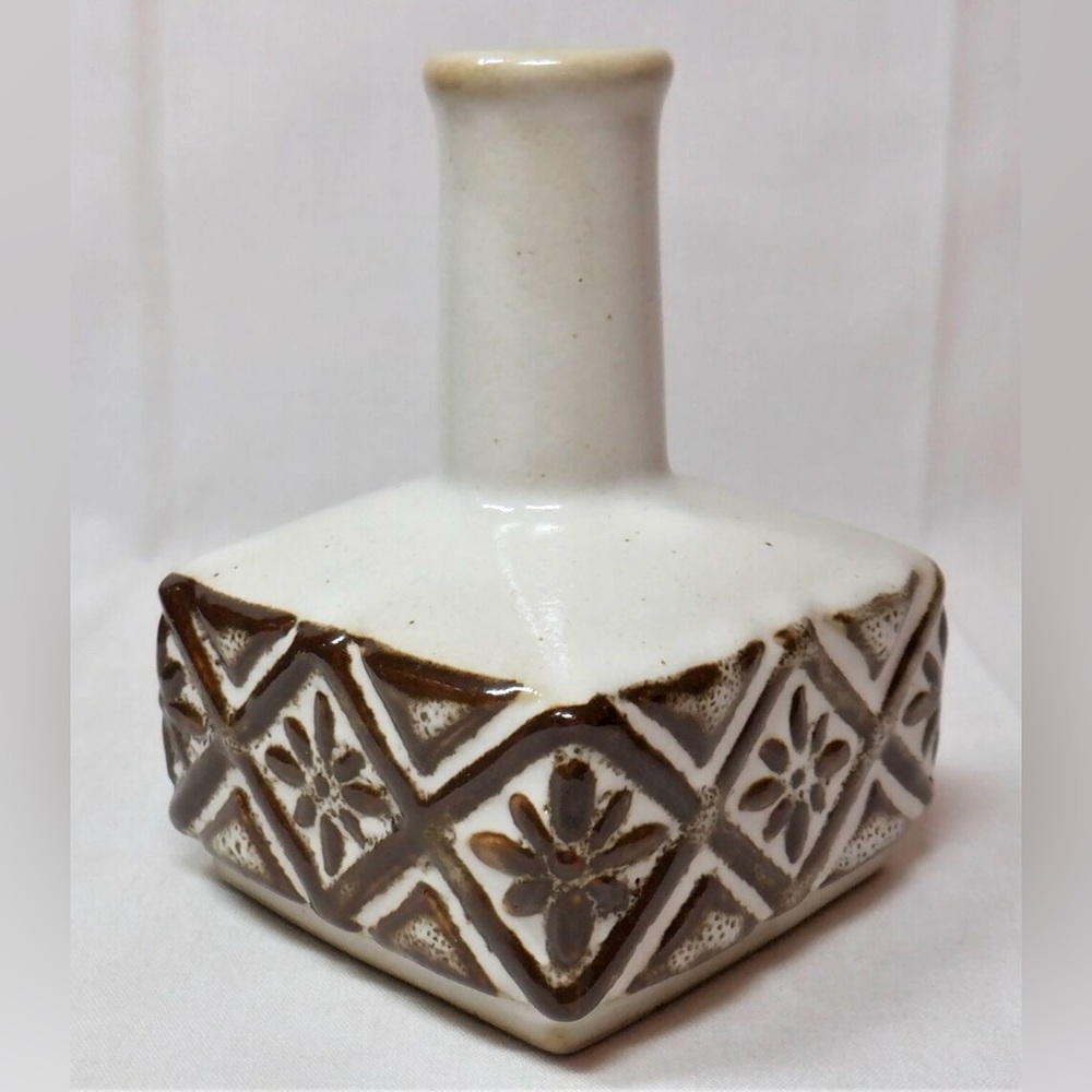 NAPCOWARE NAPCO JAPAN Mid-Century MCM Pottery Geometric Floral Design Bud Vase